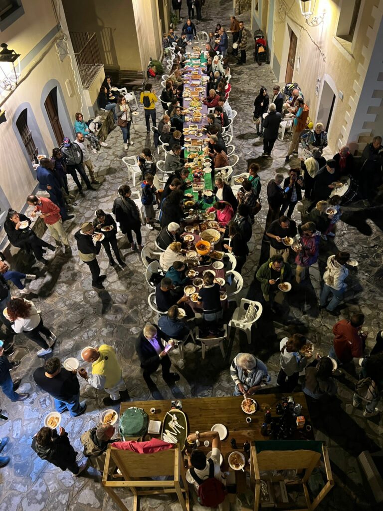 Cena di comunità - innesti di futuro festival